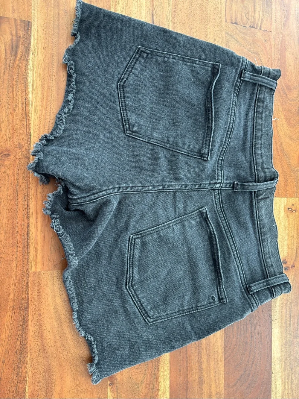 Madewell High Rise Button Fly Shorts - Size 29